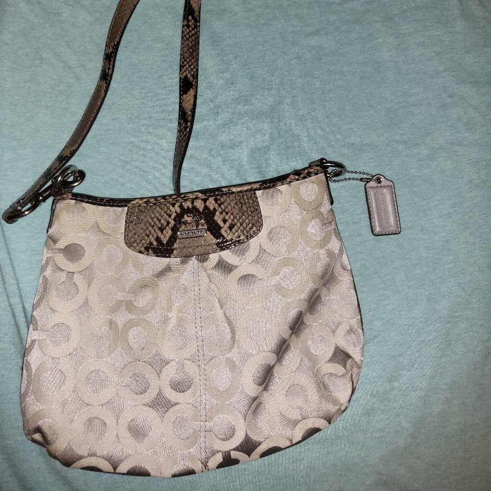 Coach ladies purse
